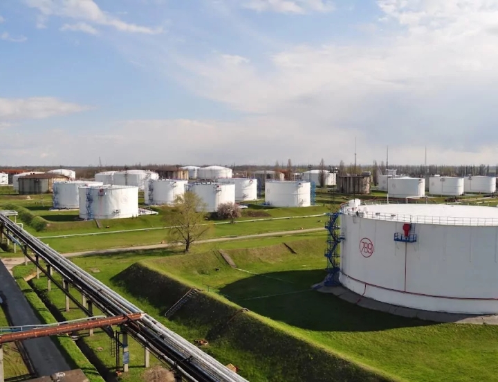 Укртатнафта - ремонт антикорозійного покриття резервуарів