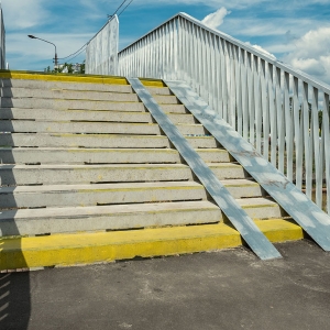 Залізобетонні надземні пішохідні переходи в Києві